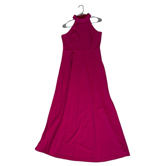 Halter Neck Cocktail/Formal Dress - Picture 5 of 9